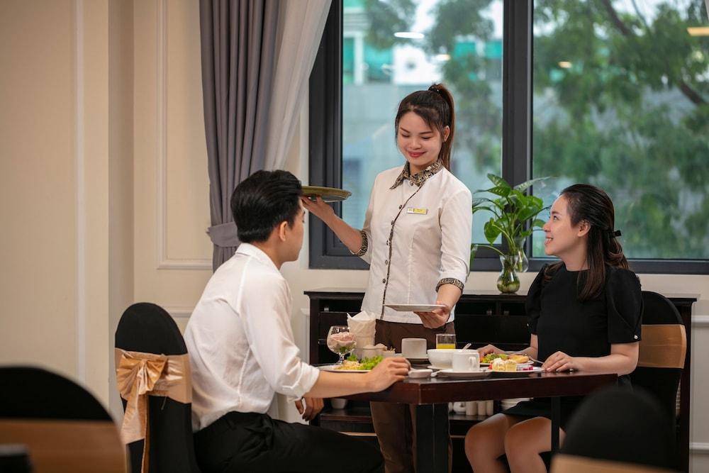 Adonis Hotel Hanoi Exterior photo
